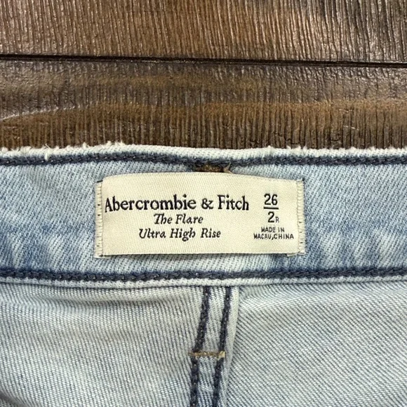 A&F Light Blue Flare Jeans - Picture 2 of 4